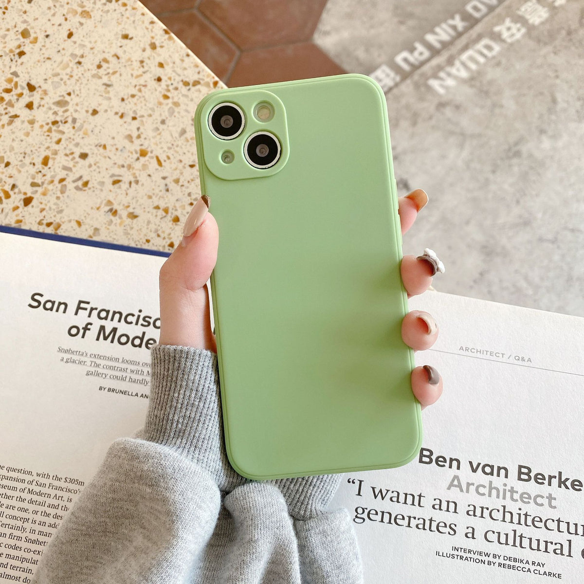 Capa protetora de silicone para iPhone